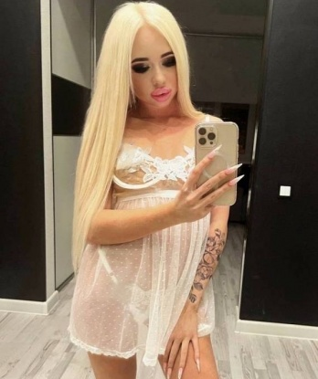 Любовь, 18 лет, 2 размер груди